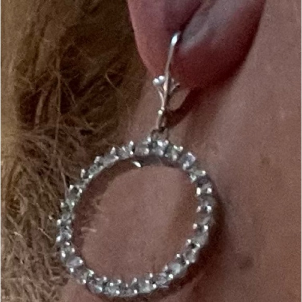 Dazzling 1.50ct White Gold Earrings